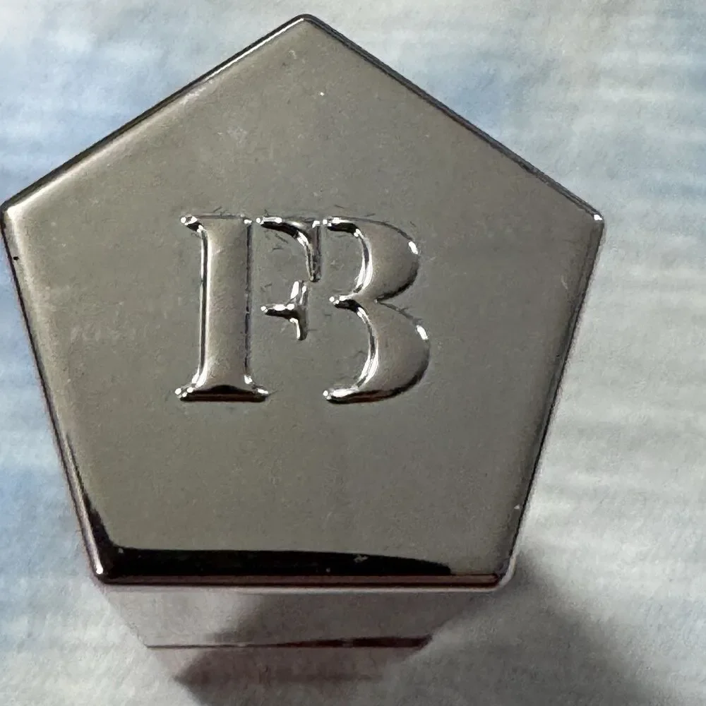 Fenty Beauty Gloss Bomb Universal Lip Luminizer - Fu$$y - 0.18fl oz - NWOB